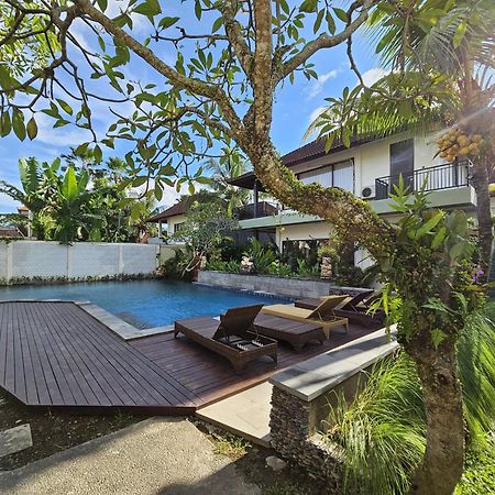 Putri Ayu Cottages Ubud Kültér fotó